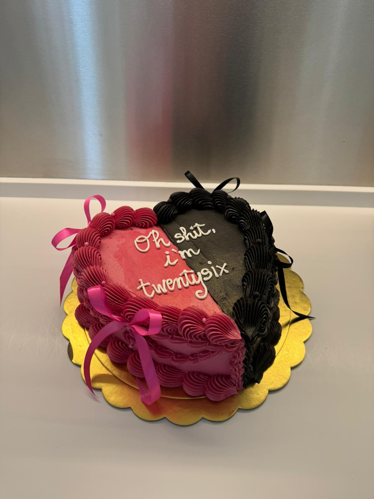 LAMBETH CAKE